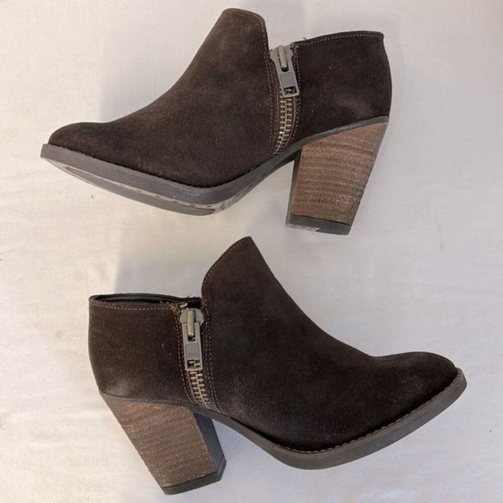 Ma’s Artisan Frankie Brown Suede, Sz 9